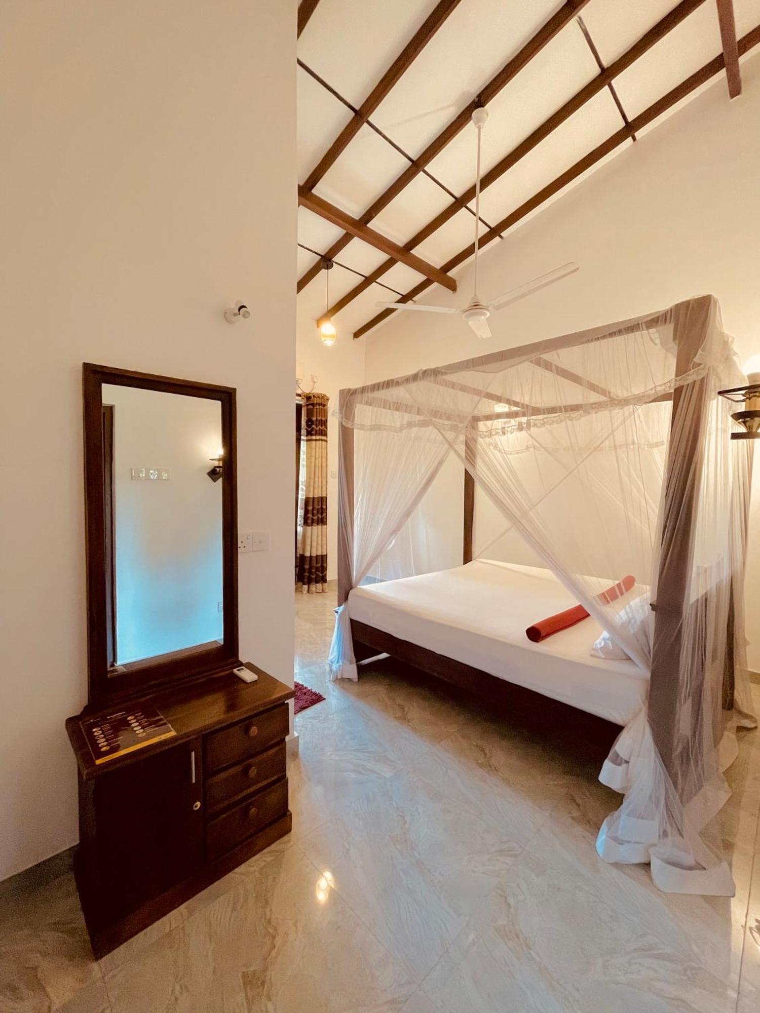 Riverwood Villa Weligama Δωμάτιο φωτογραφία